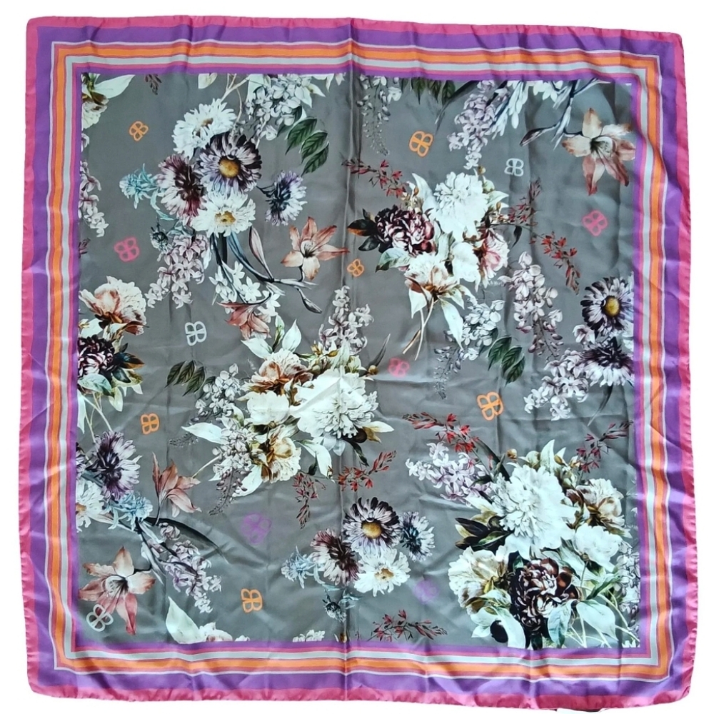 Luxurious Basler Italian Silk Logo & Floral Large Square Scarf Carré 87cm